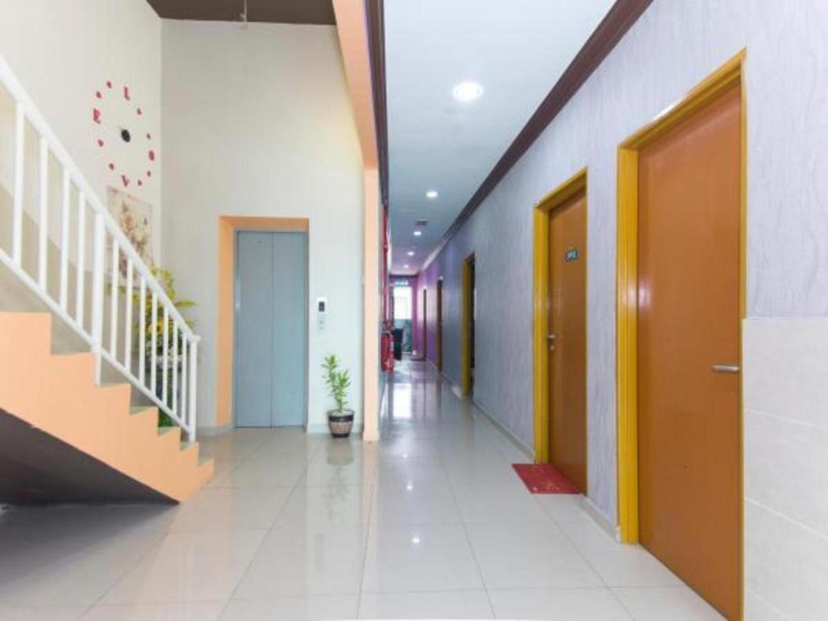 Bandar Saujana Putra Saujana City Hotel מראה חיצוני תמונה